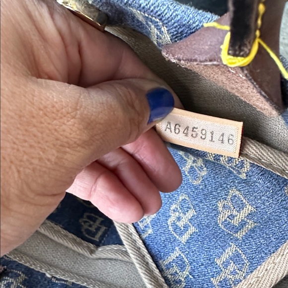 Y2K Dooney & Bourke Monogrammed denim Blue and Brown Satchel - Picture 9 of 12
